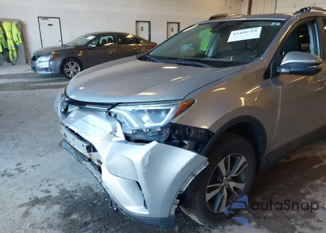 2018 Toyota Rav4 Xle from USA, damaged, VIN 2T3RFREV5JW815547